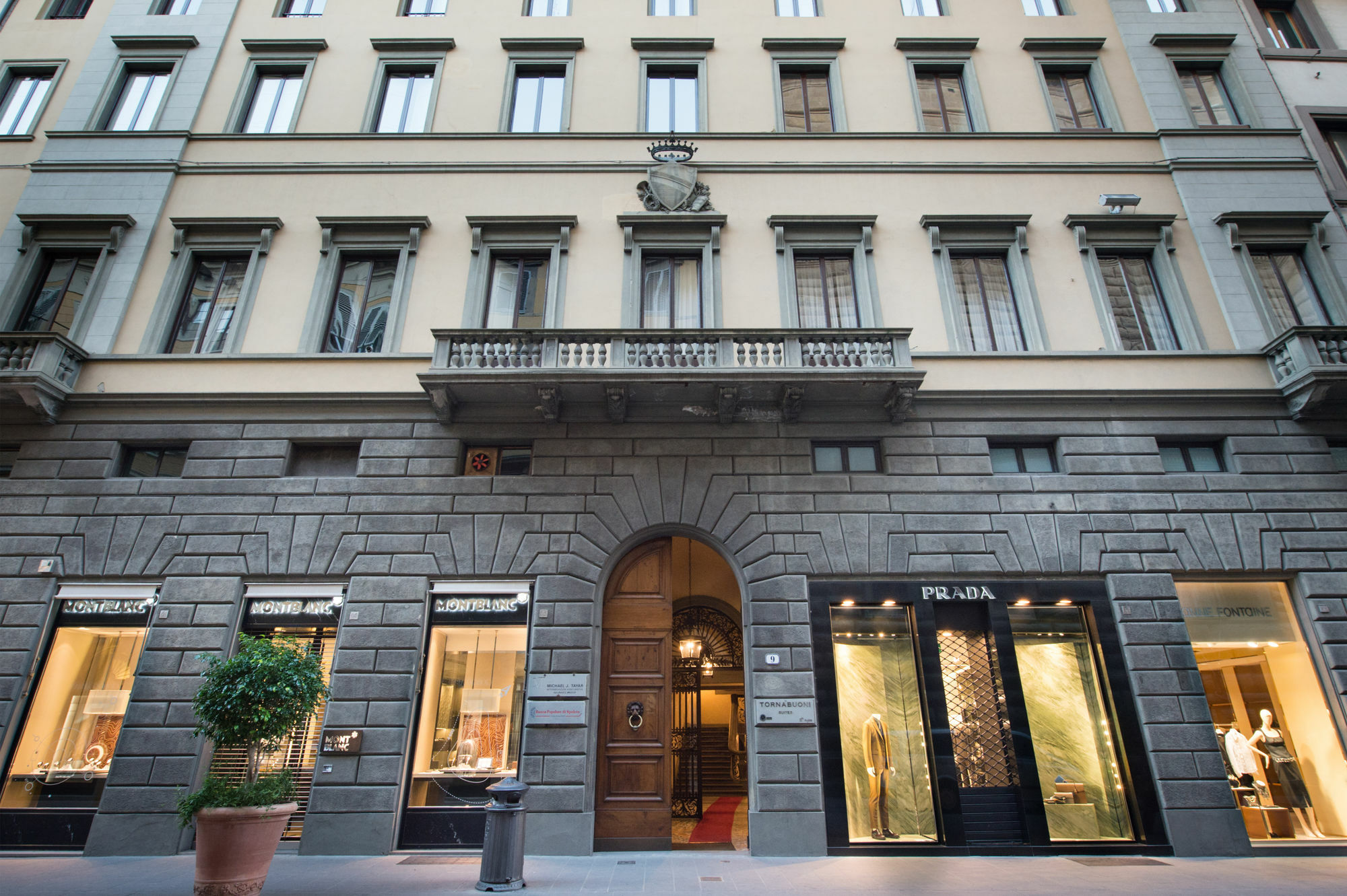 Apartahotel Tornabuoni Collection Residenza D'epoca